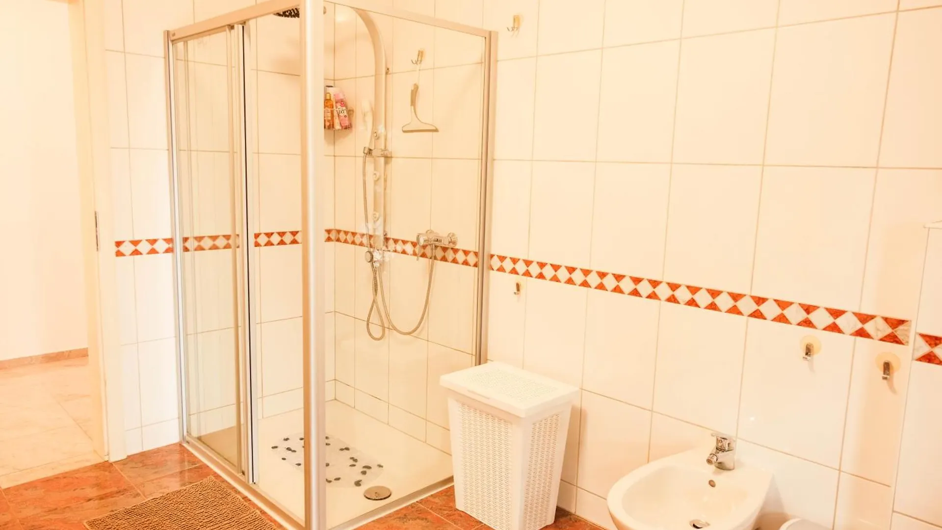 Villa Luka Sukošan 0*,  Chorvatsko